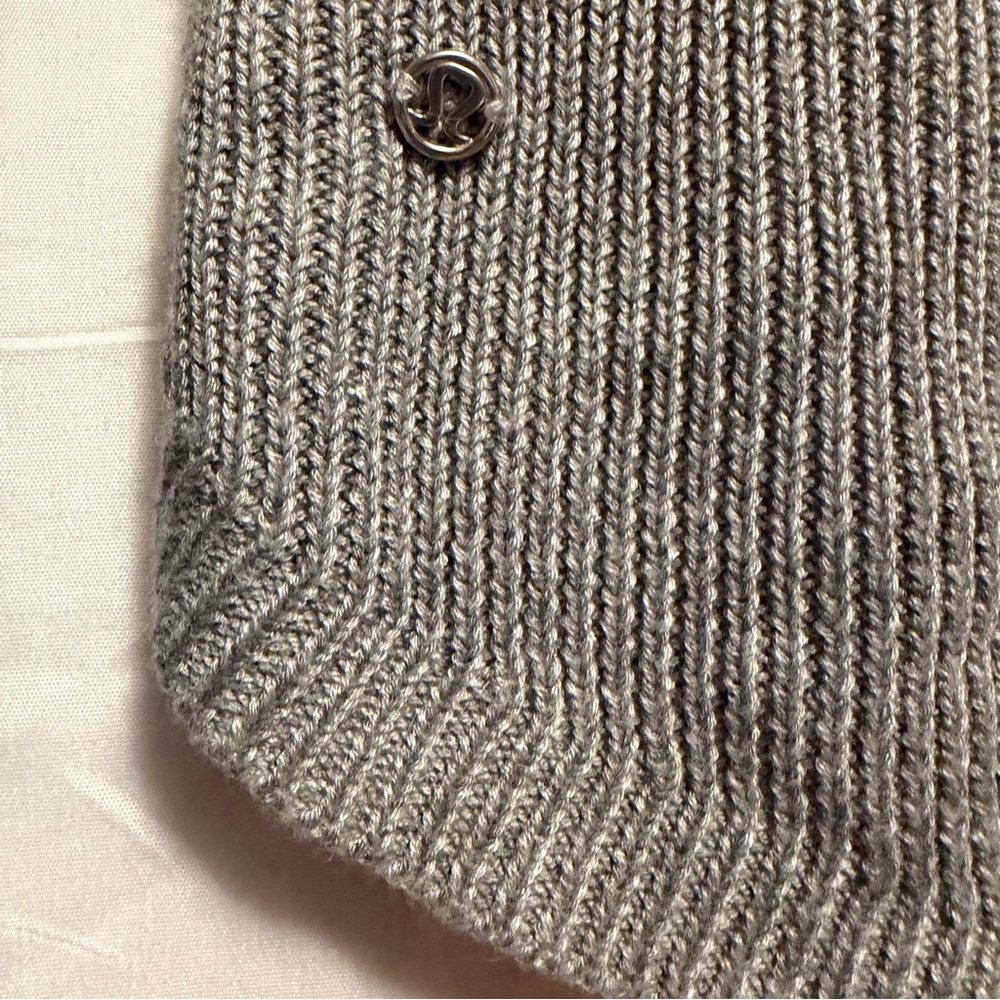 Lululemon Athletica Gray Long Sleeve Top - Picture 7 of 7